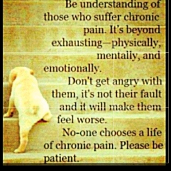 ⚜️ VINTAGE  Pale PINK LACE PLACEMATS w/CUT OUTS - Picture 13 of 16